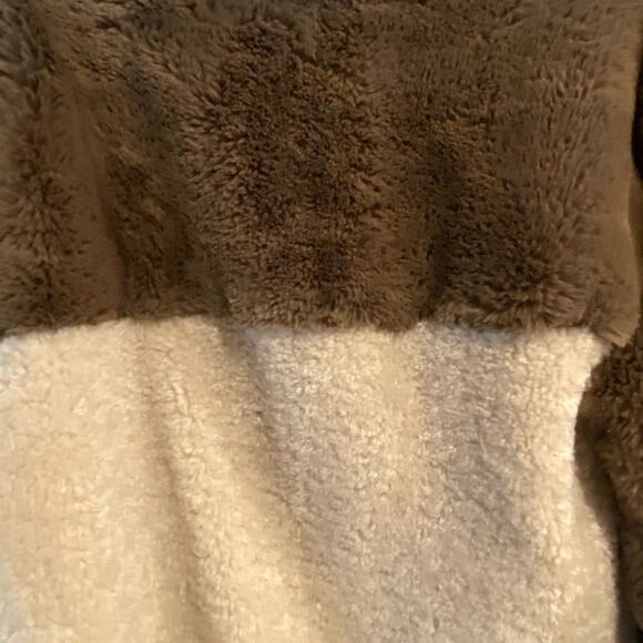 STEVE MADDEN Willow Faux Fur Color Blocked Coat Size Large - Picture 3 of 7